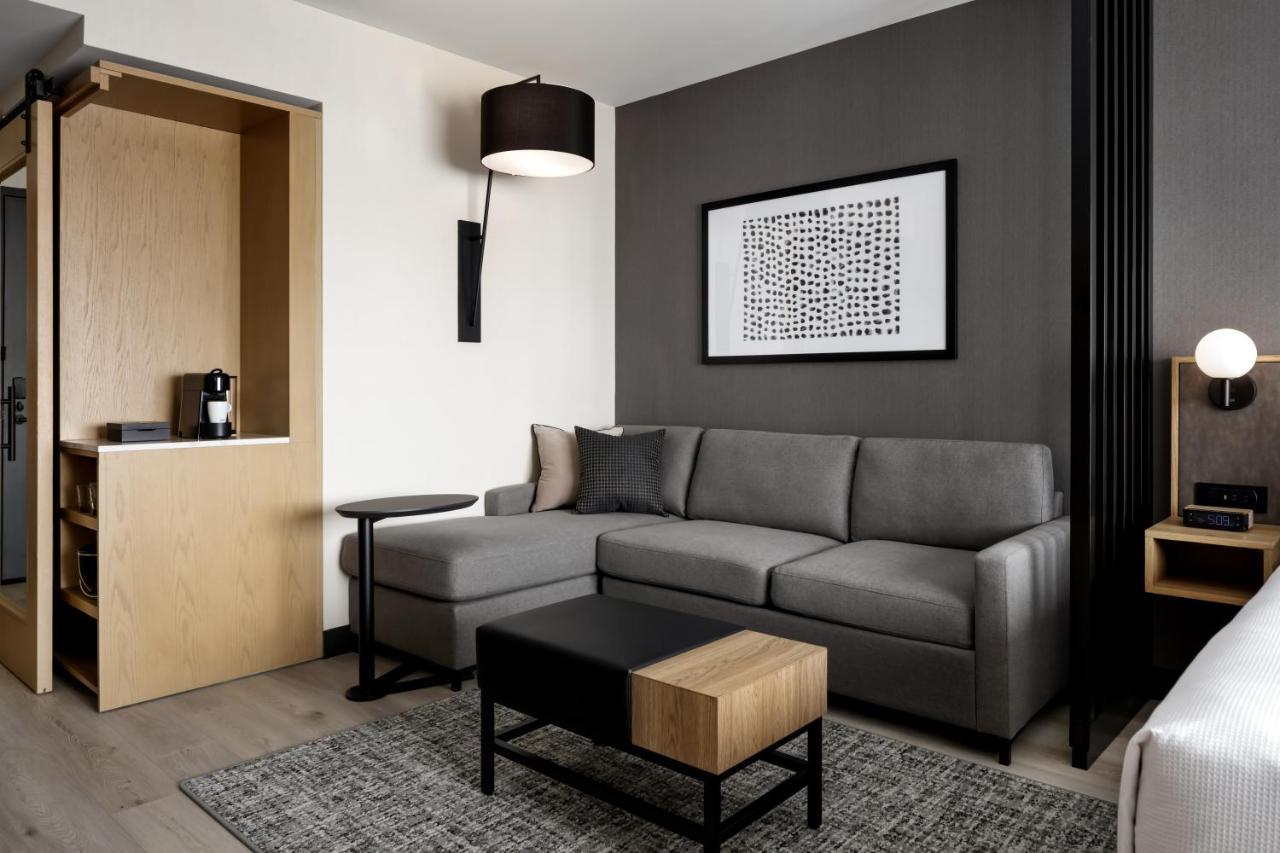 King Room Sofa Bed City View