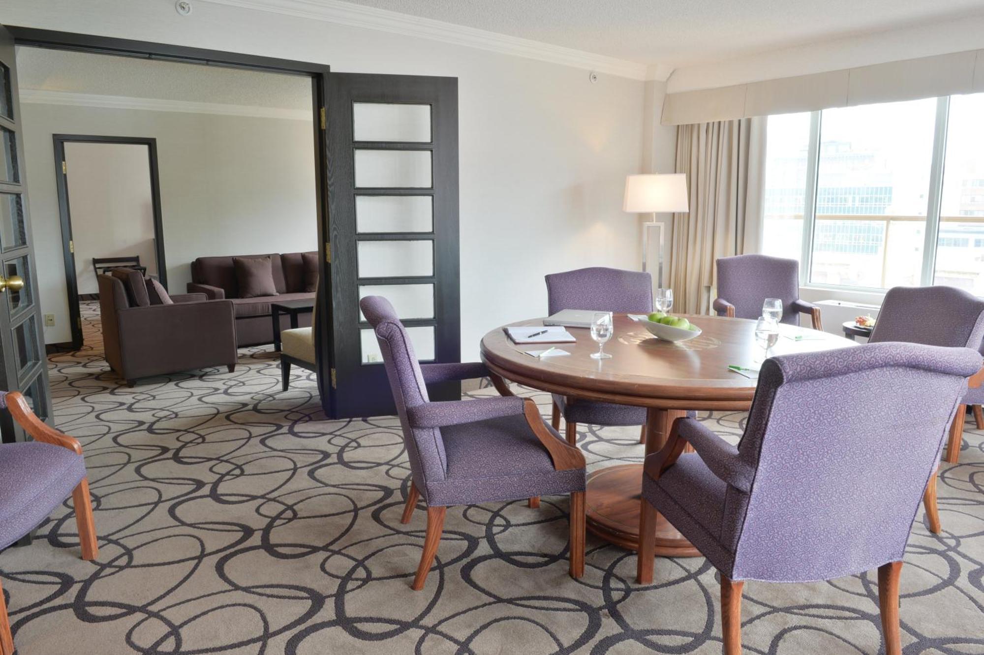 Suite de Luxe 1 Chambre avec Lit King-Size - Non-Fumeurs