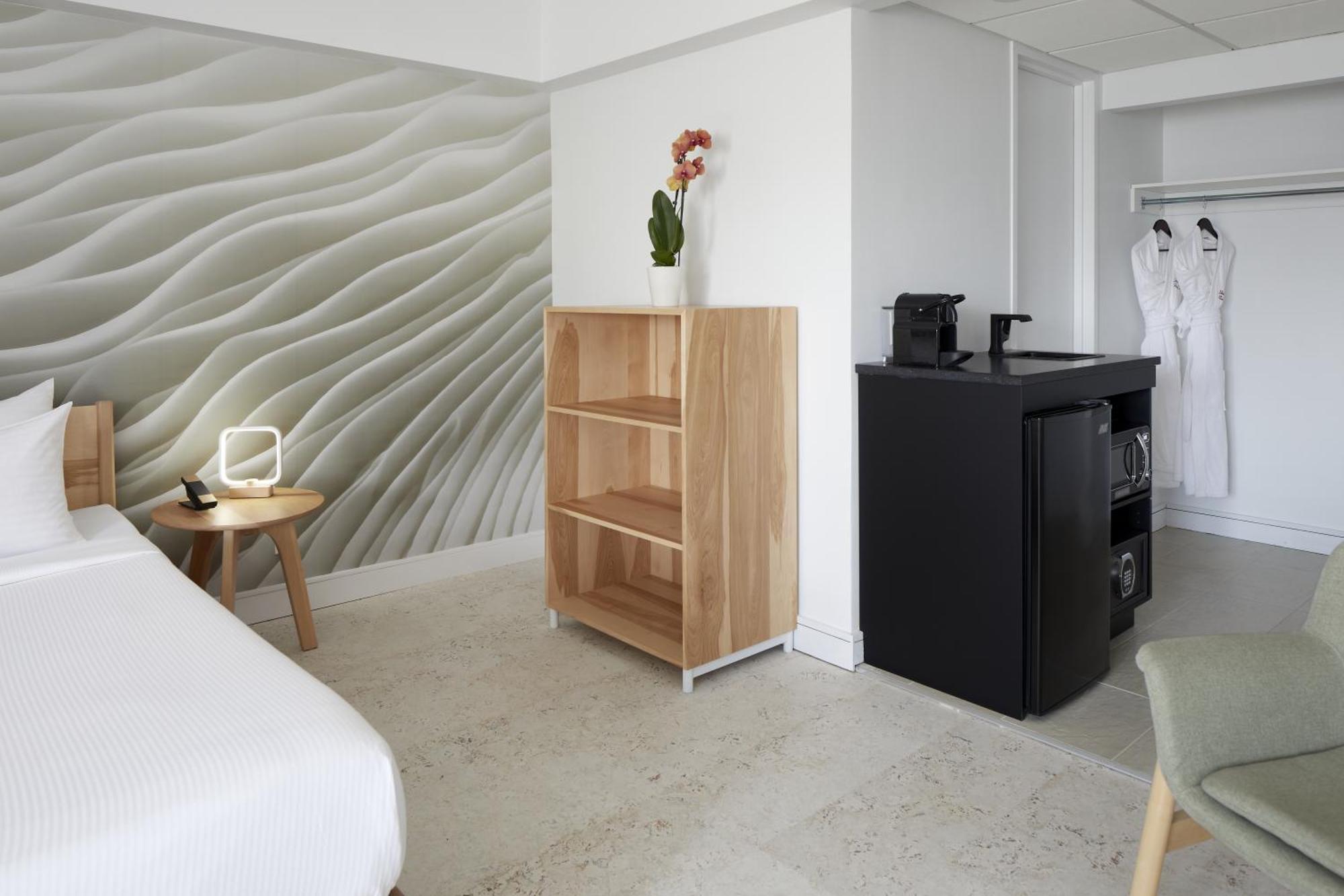 Signature King Room
