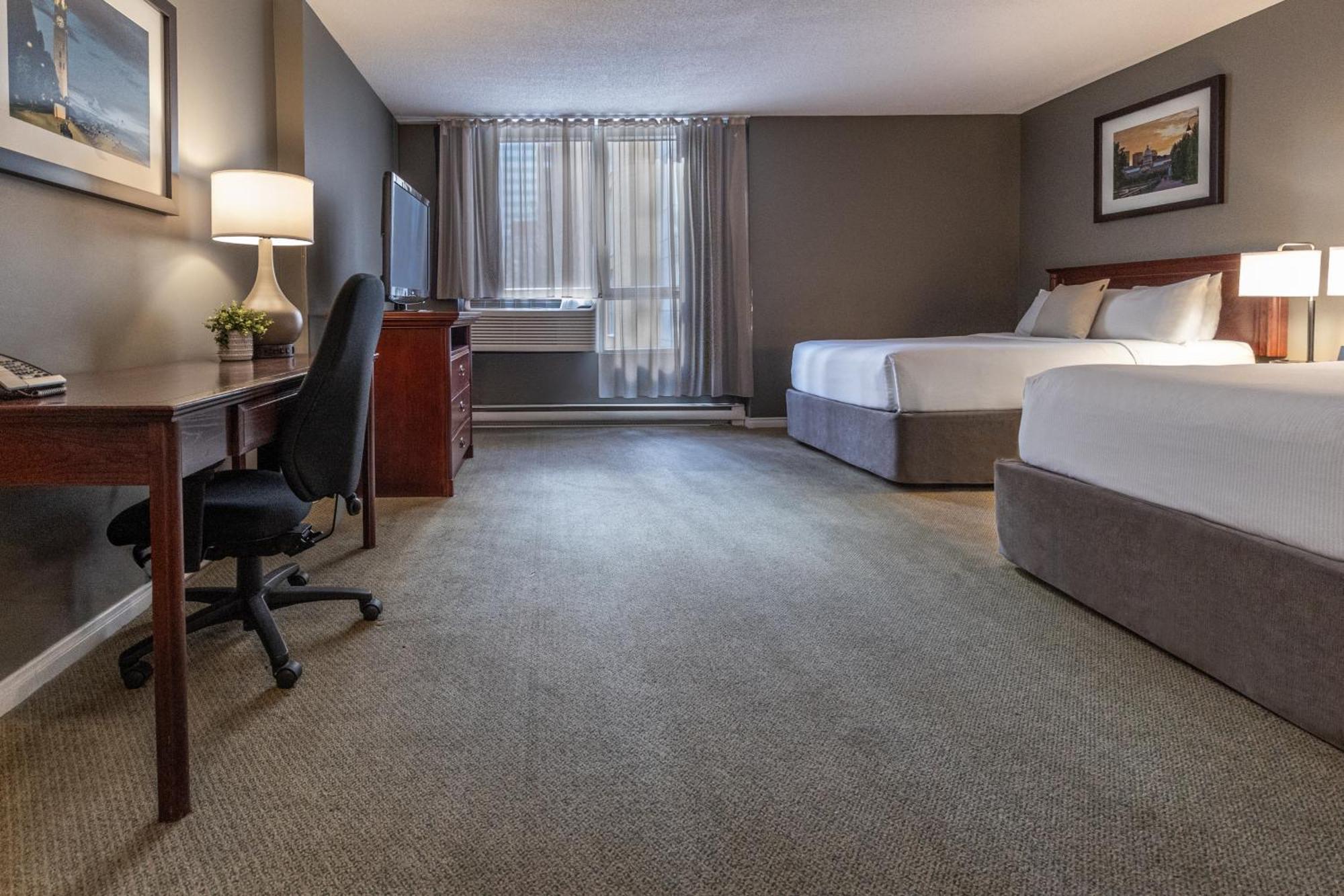 One-Bedroom Suite Two Queen Beds