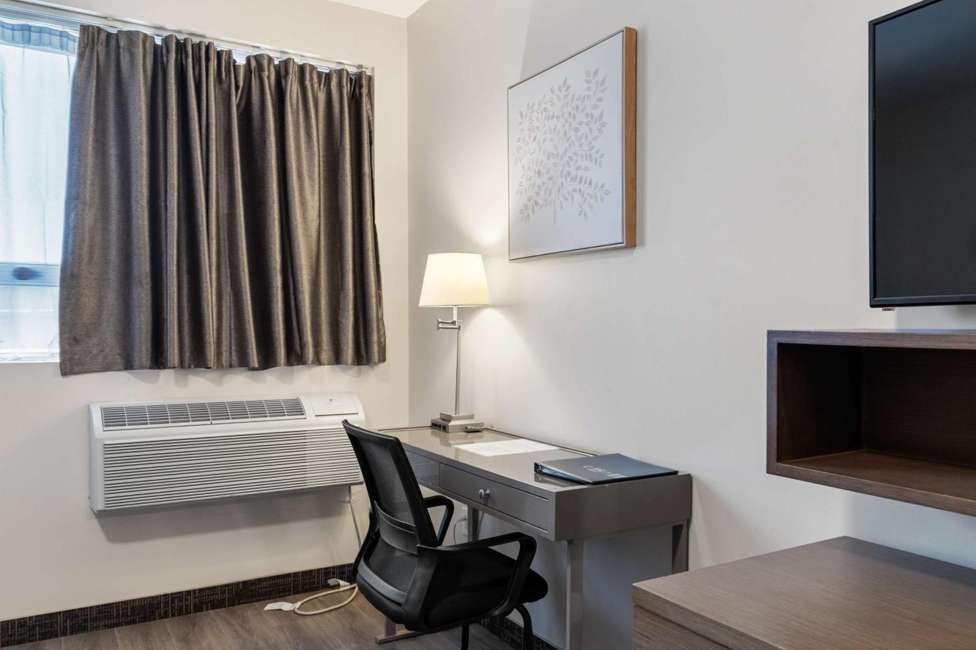 Chambre Lit Queen-Size - Non-Fumeurs