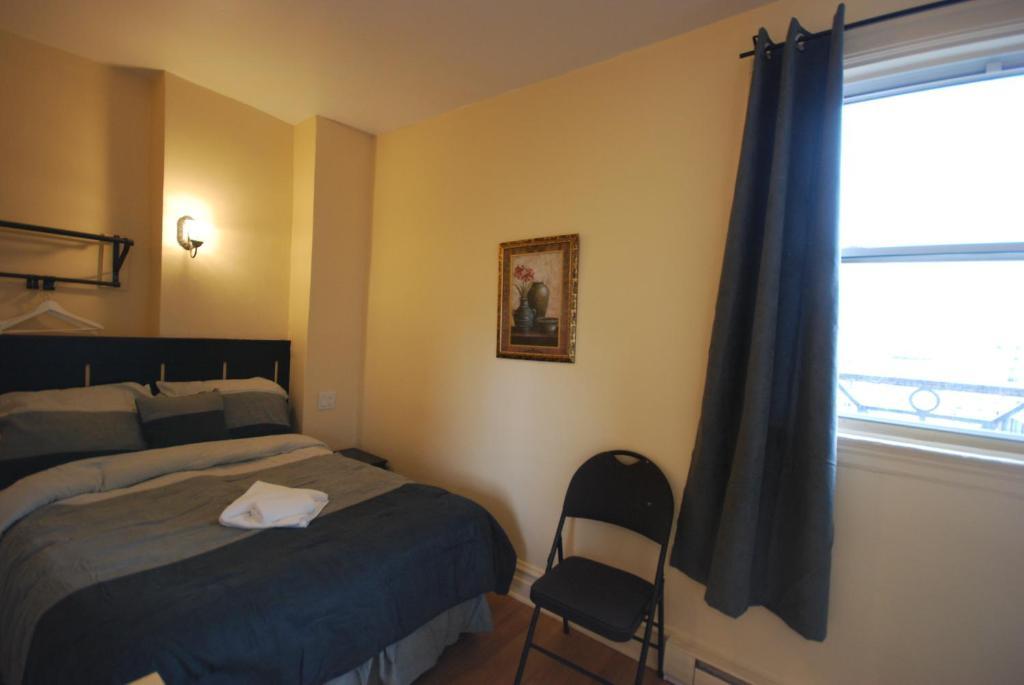 Chambre Simple avec Salle de Bains Commune