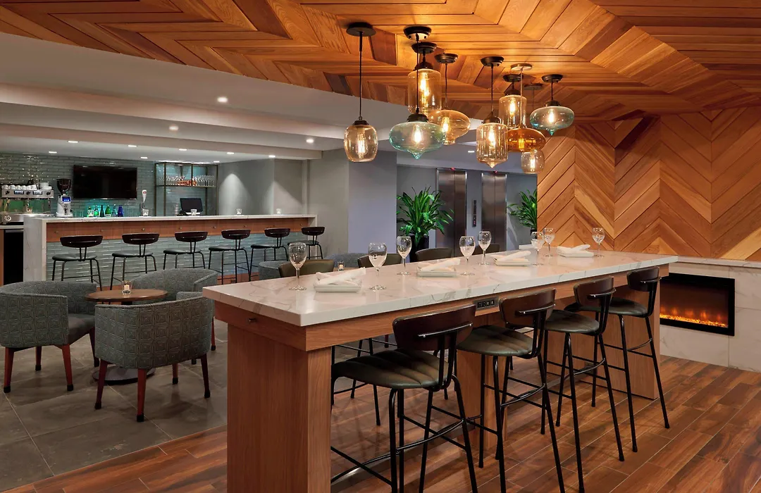 Fairfield By Marriott Montreal Downtown-1