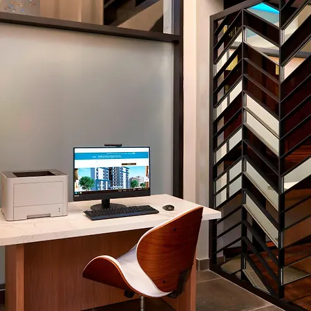 Fairfield By Marriott Montreal Downtown-2